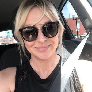 Meet your Posher, Andrea